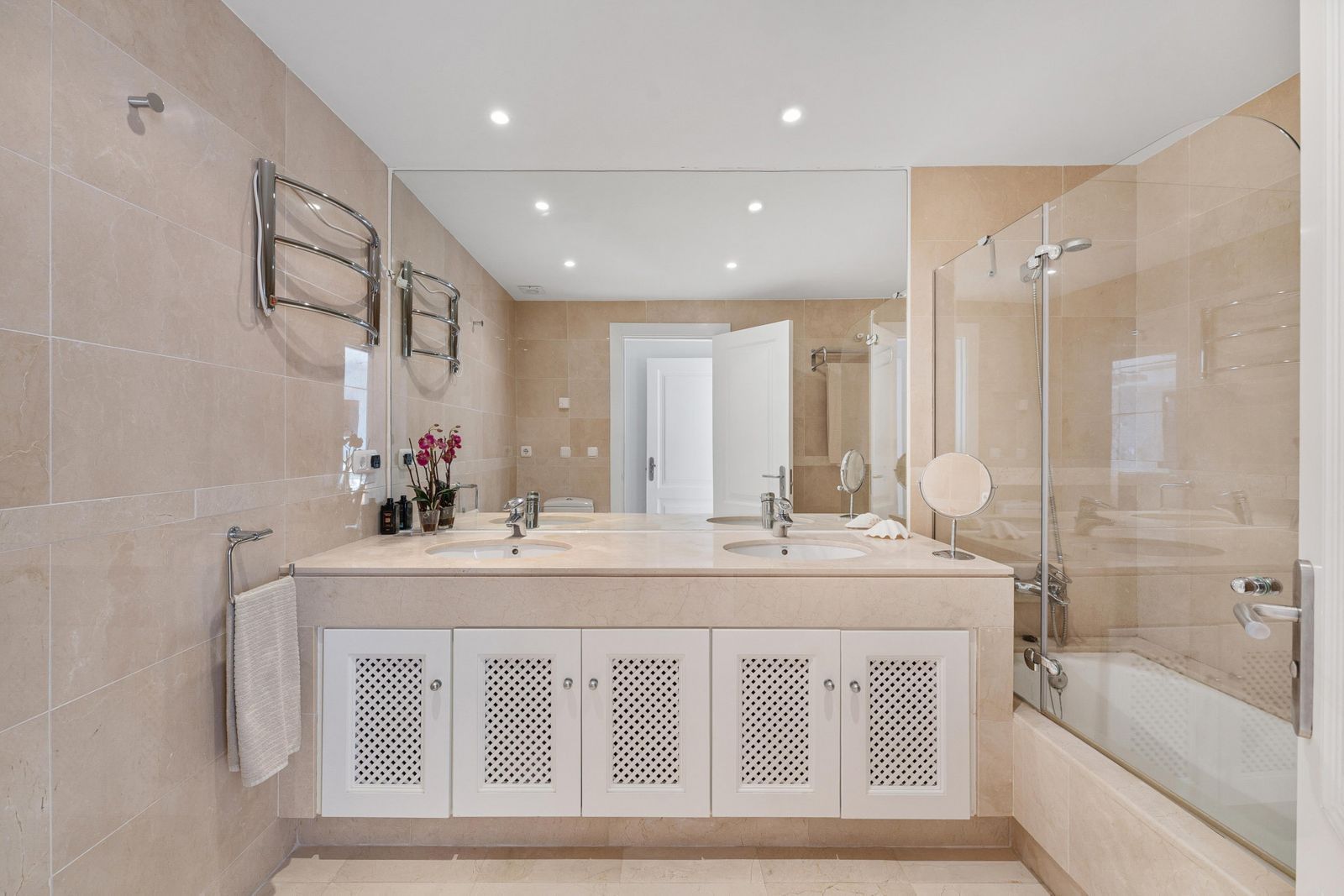 Atico Duplex en Nueva Andalucia, Marbella