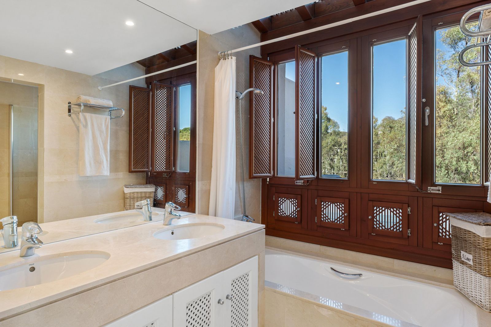 Atico Duplex en Nueva Andalucia, Marbella