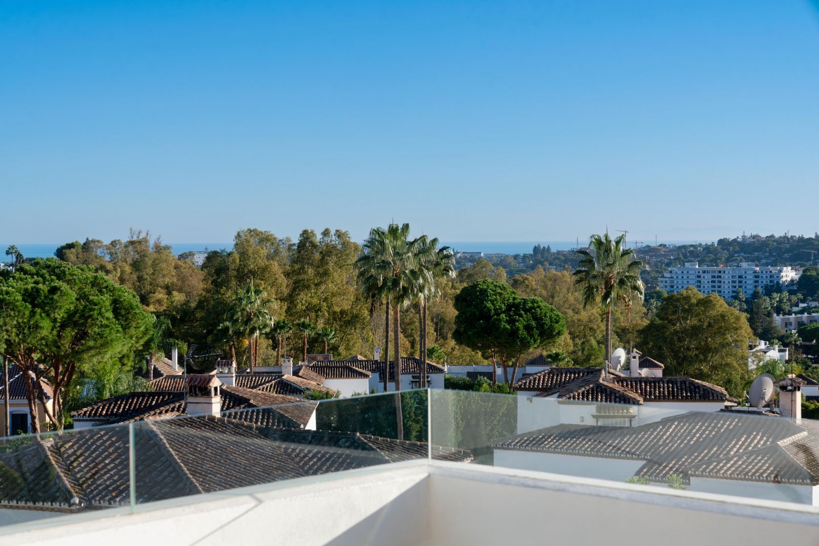 Atico Duplex en Nueva Andalucia, Marbella