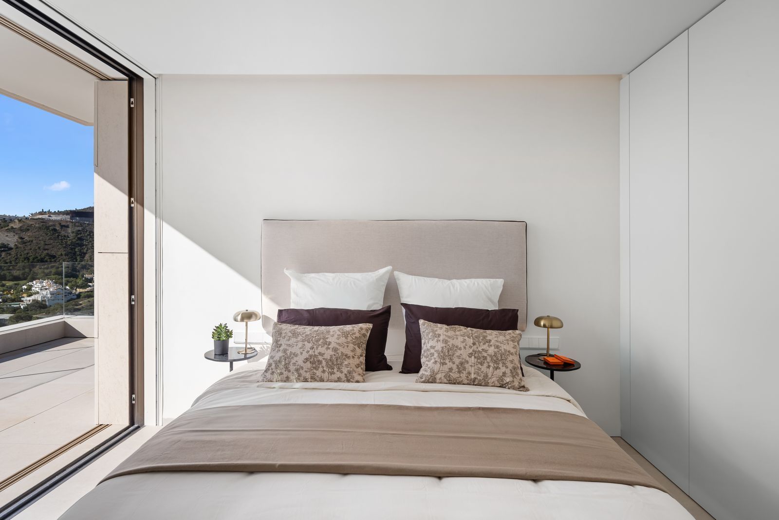 Apartment in Real de La Quinta, Benahavis