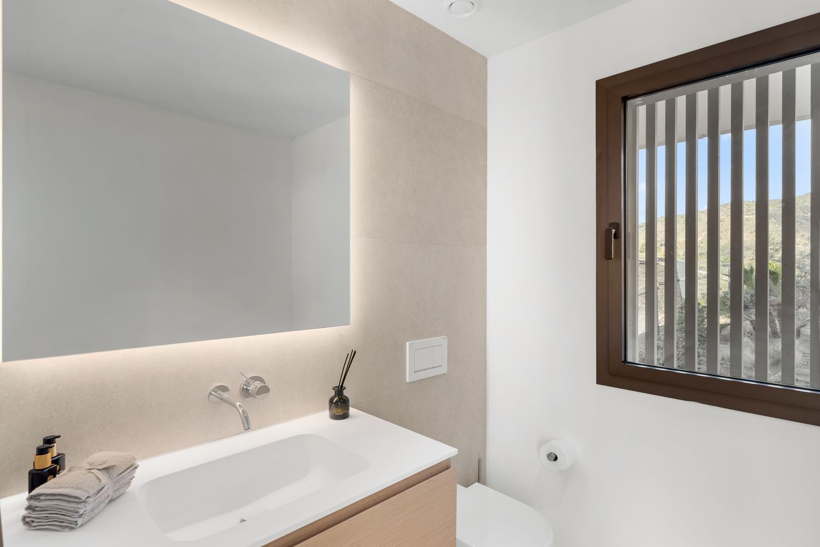 Apartment in Real de La Quinta, Benahavis