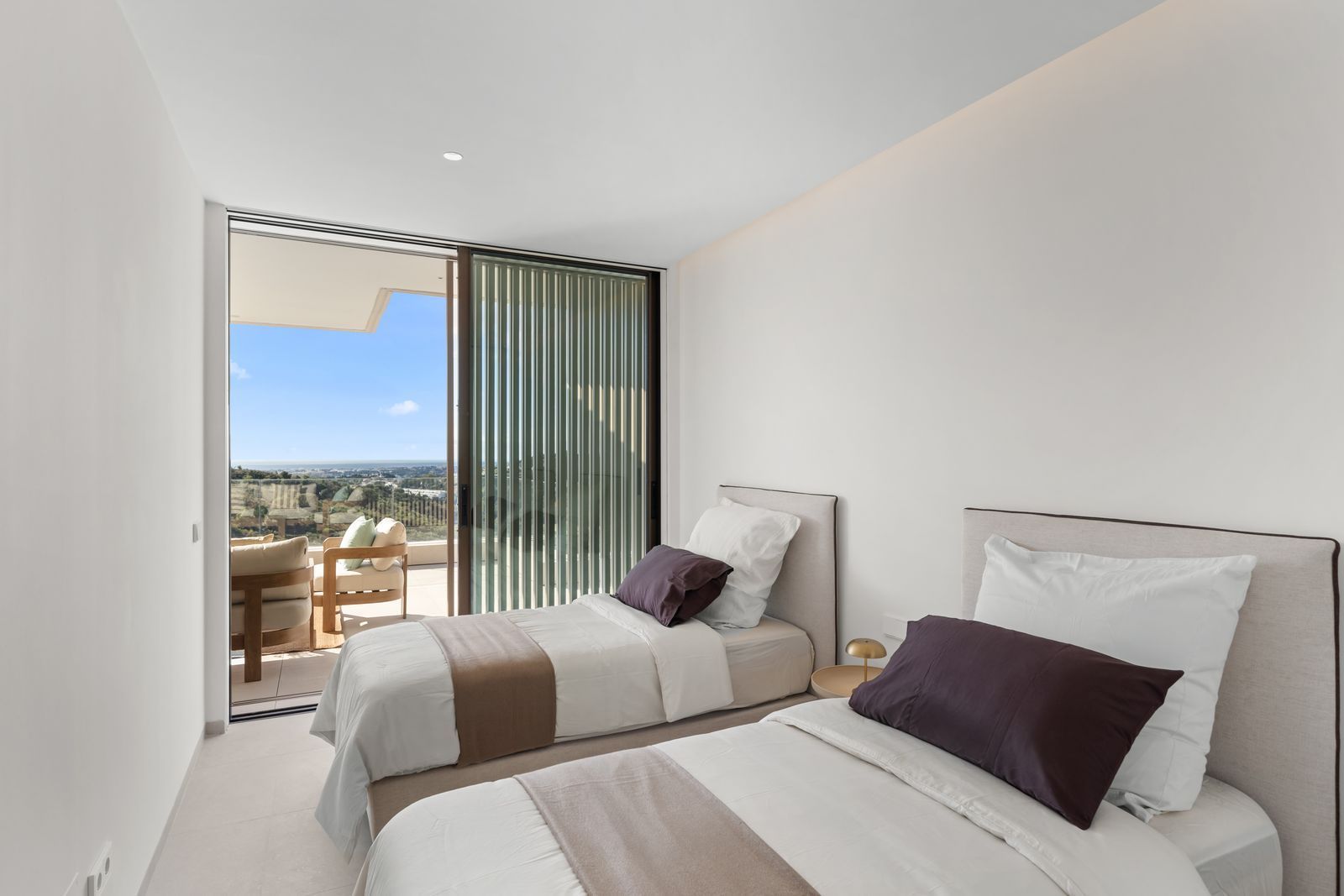 Apartment in Real de La Quinta, Benahavis