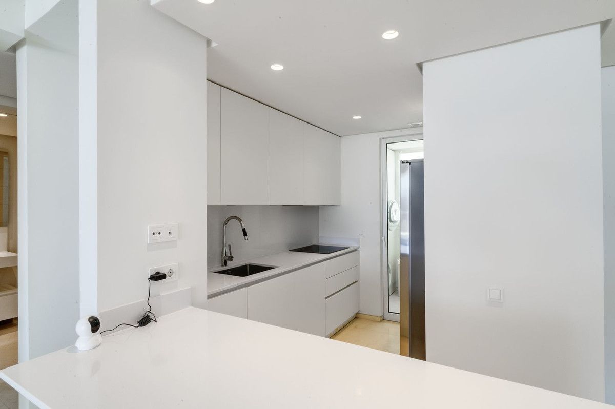 Apartment in Palo Alto, Ojen