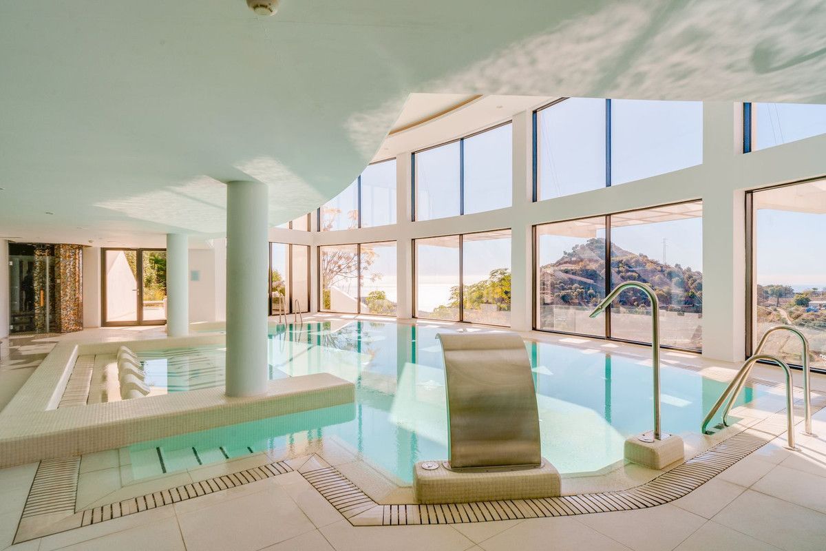 Apartment in Palo Alto, Ojen