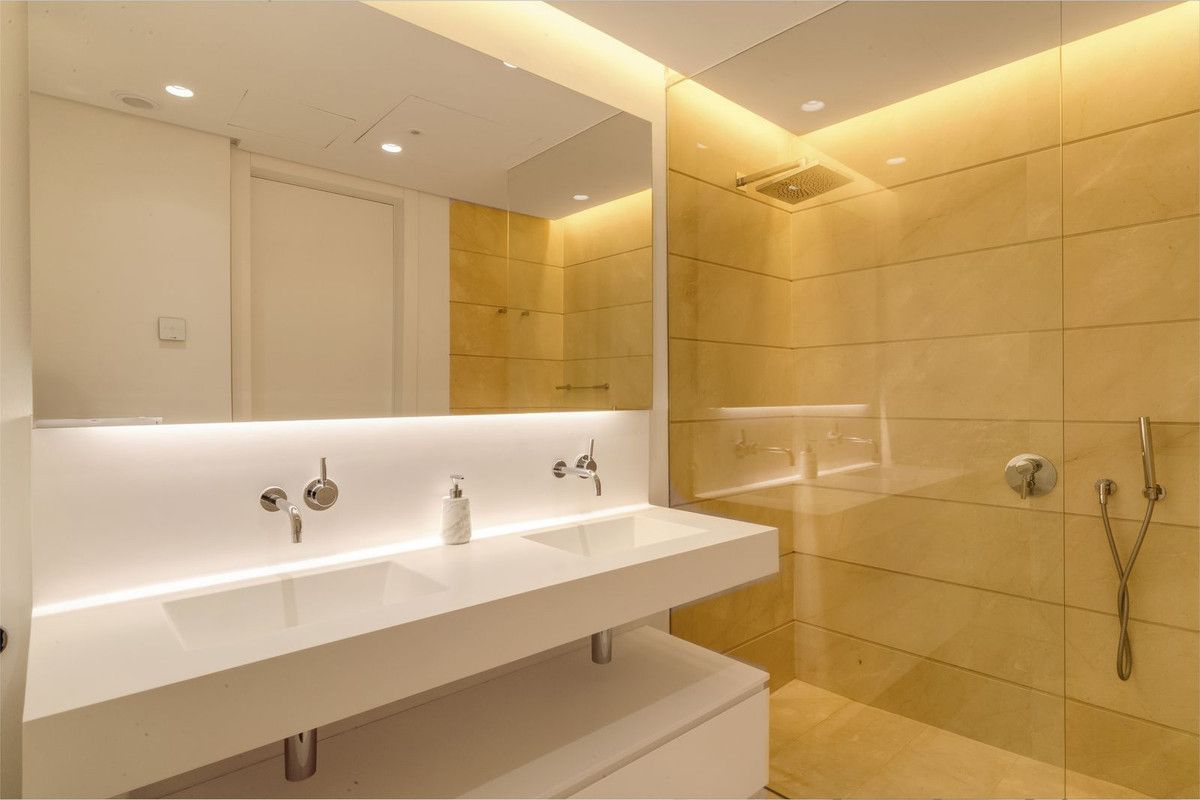 Apartment in Palo Alto, Ojen