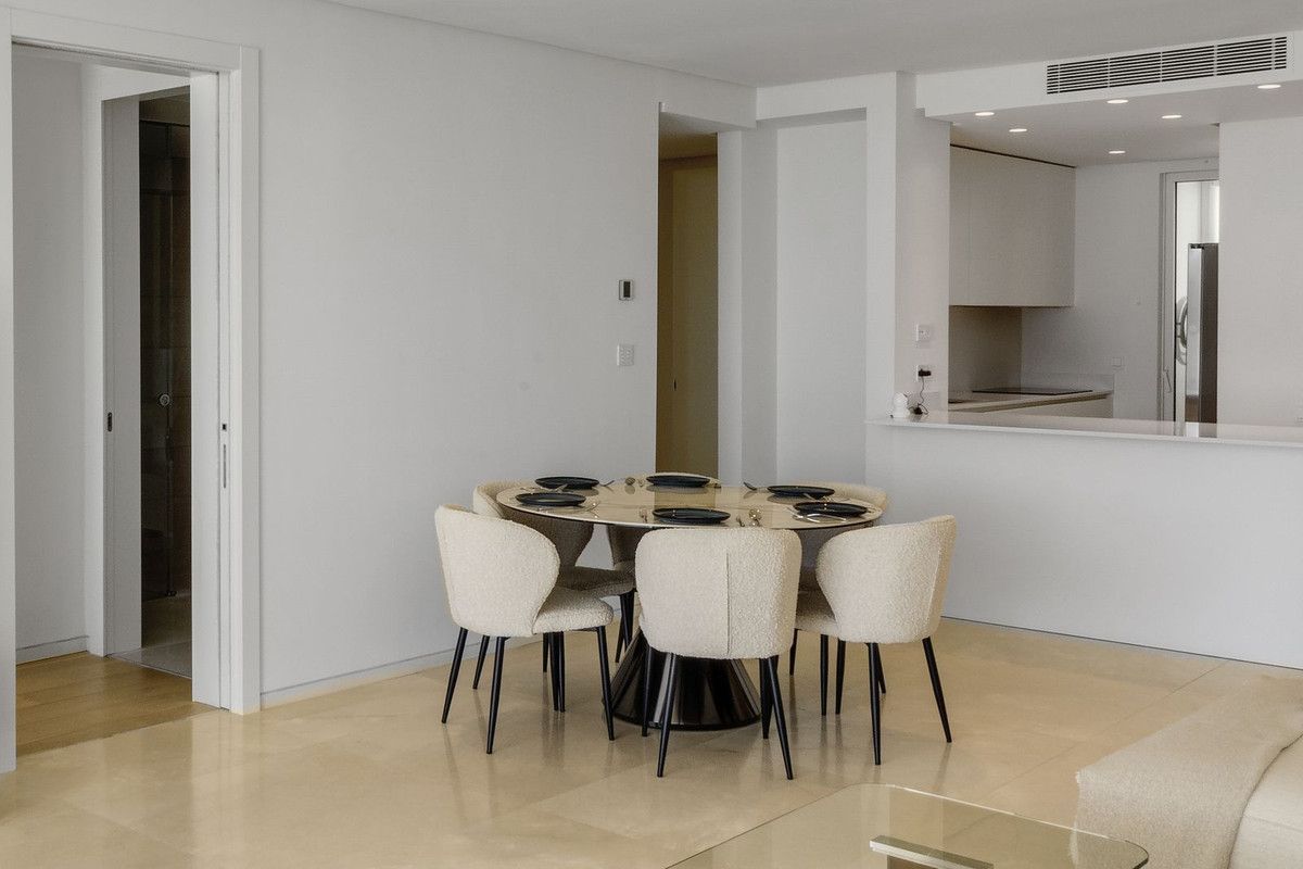 Apartment in Palo Alto, Ojen