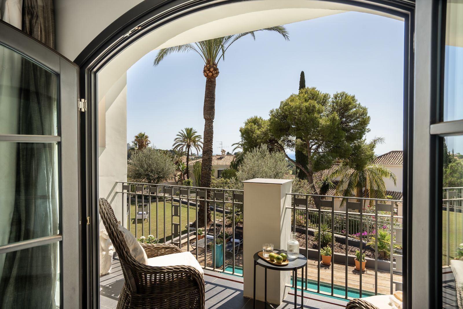 Villa in El Paraiso, Estepona