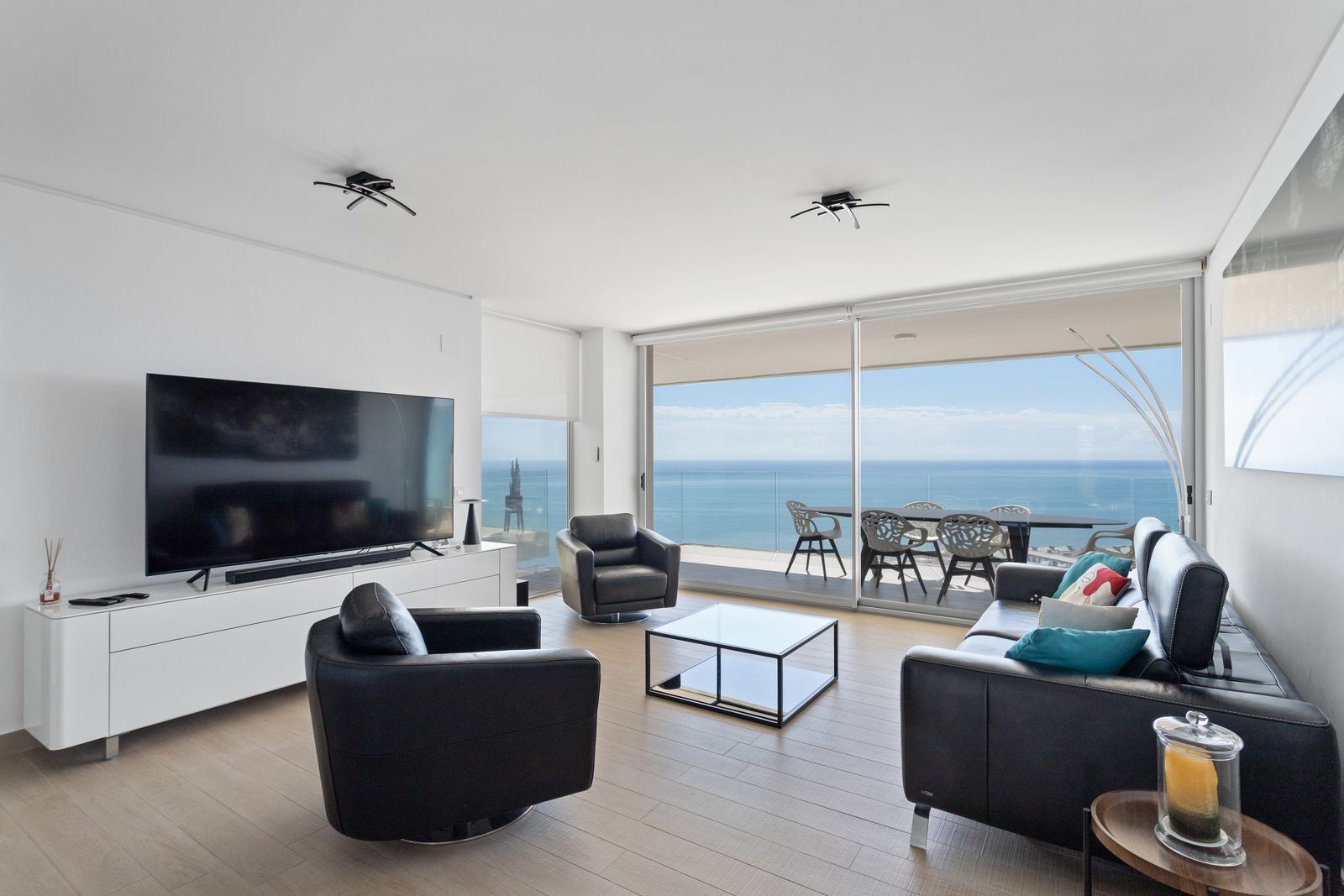 Apartment in El Higueron, Fuengirola