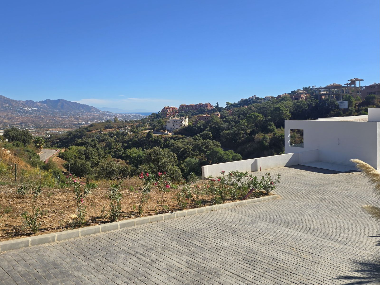 Villa in La Mairena, Marbella