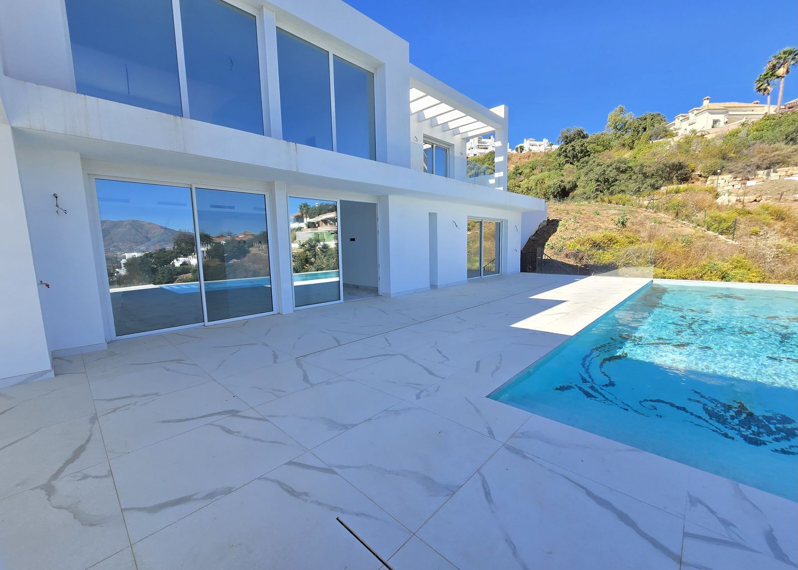 Villa in La Mairena, Marbella