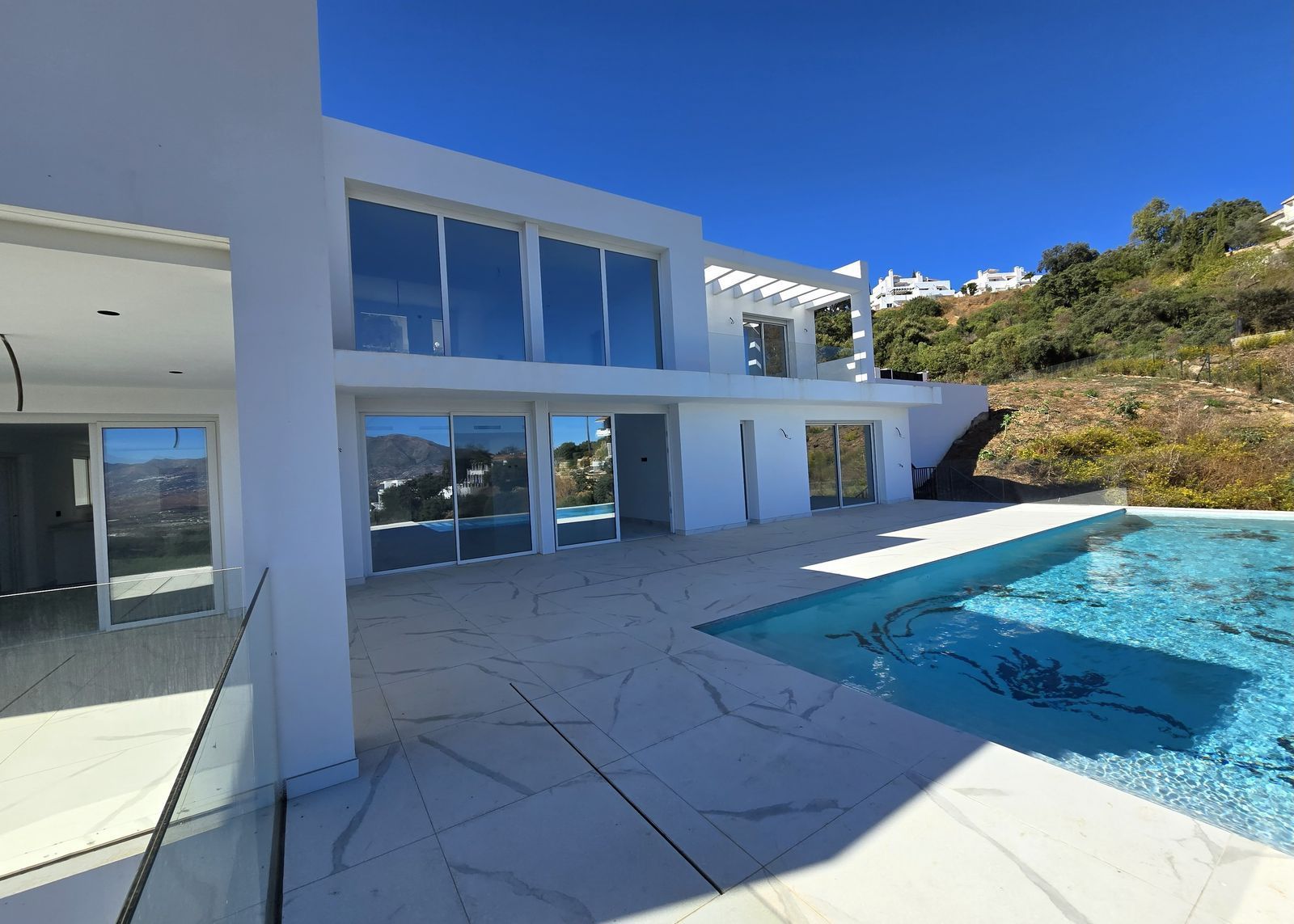 Villa in La Mairena, Marbella