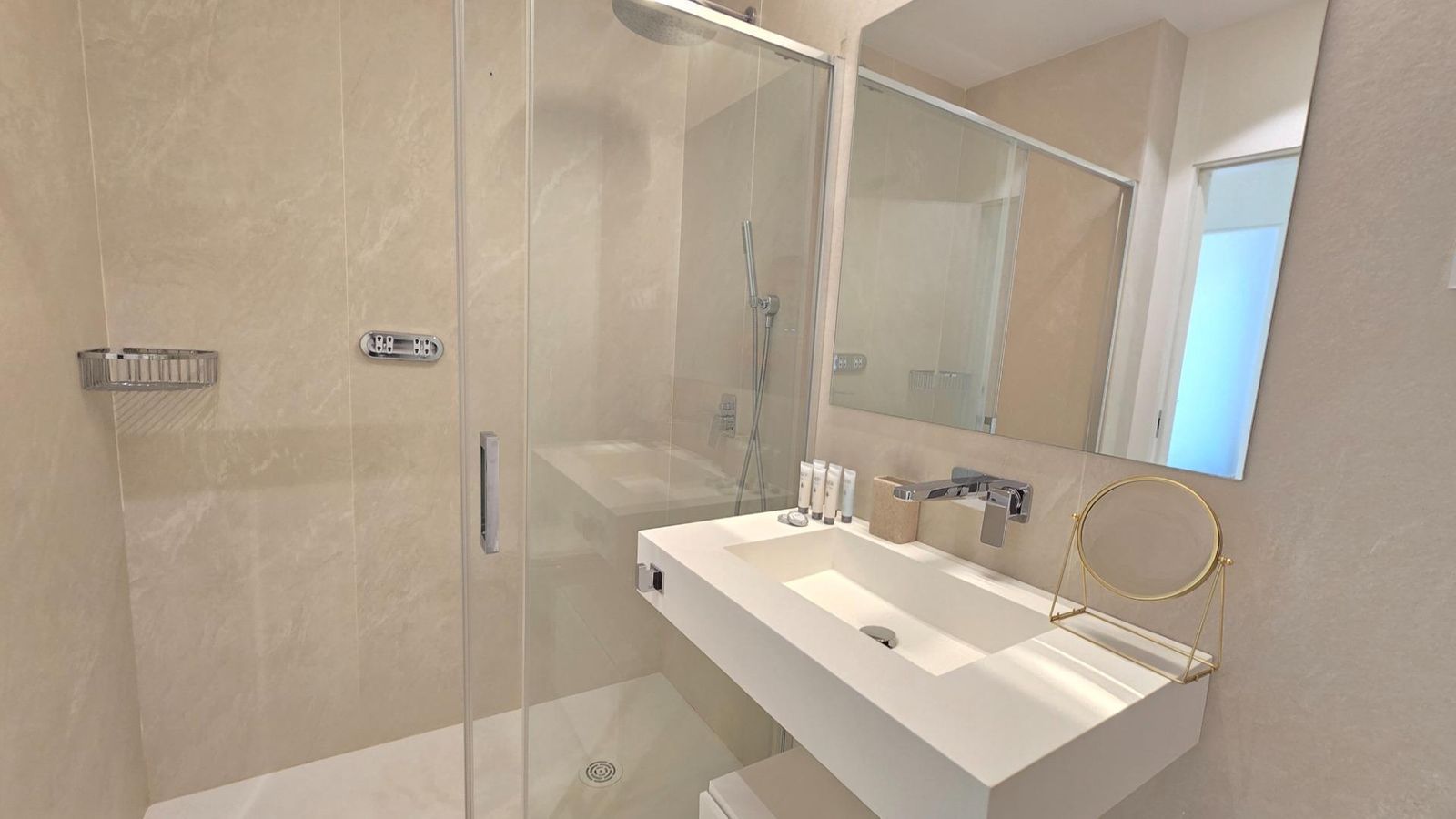 Apartment in Los Alamos, Torremolinos