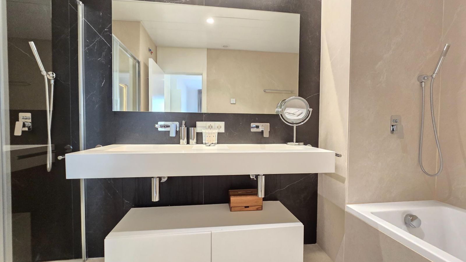 Apartment in Los Alamos, Torremolinos