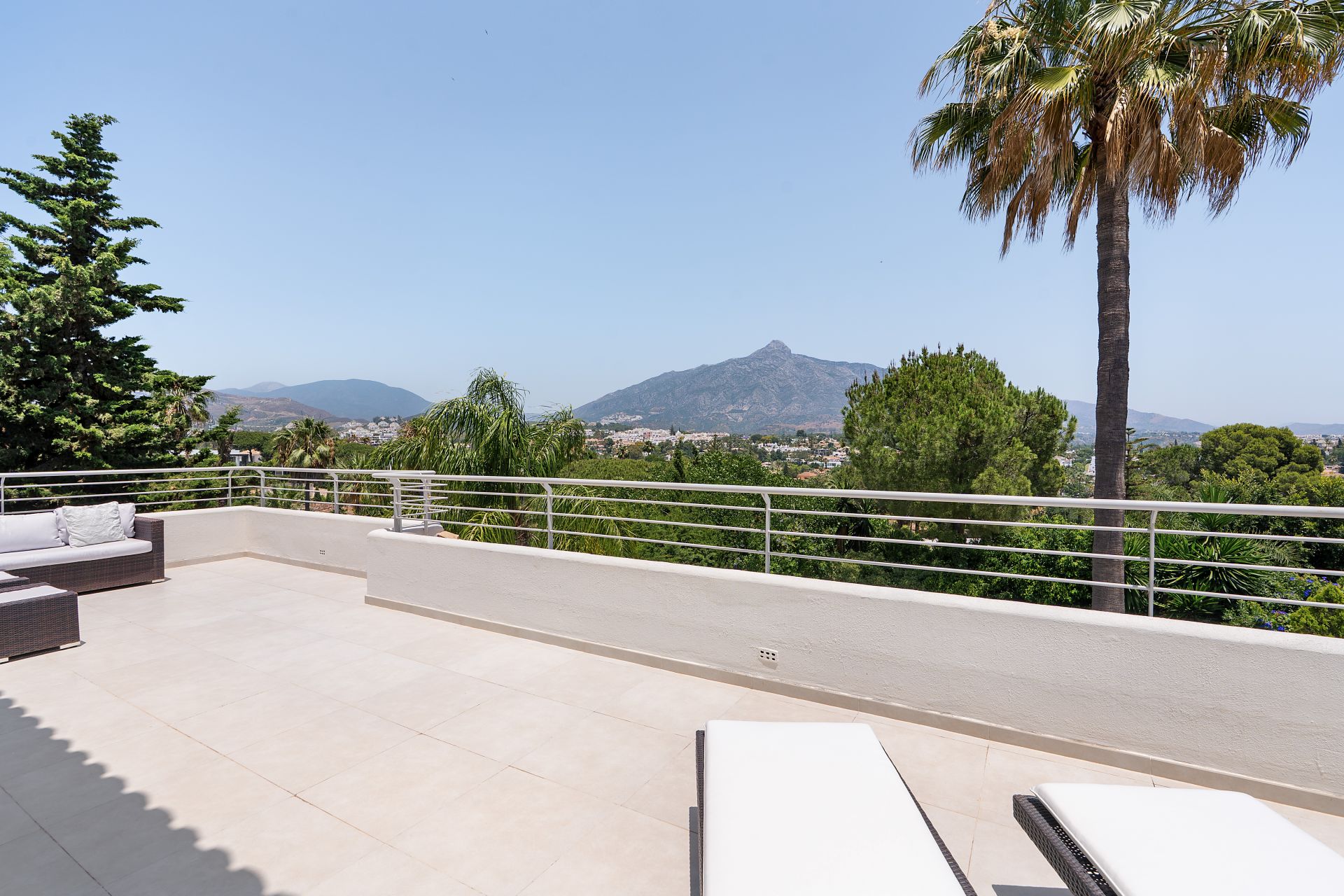 Villa en Nueva Andalucia, Marbella