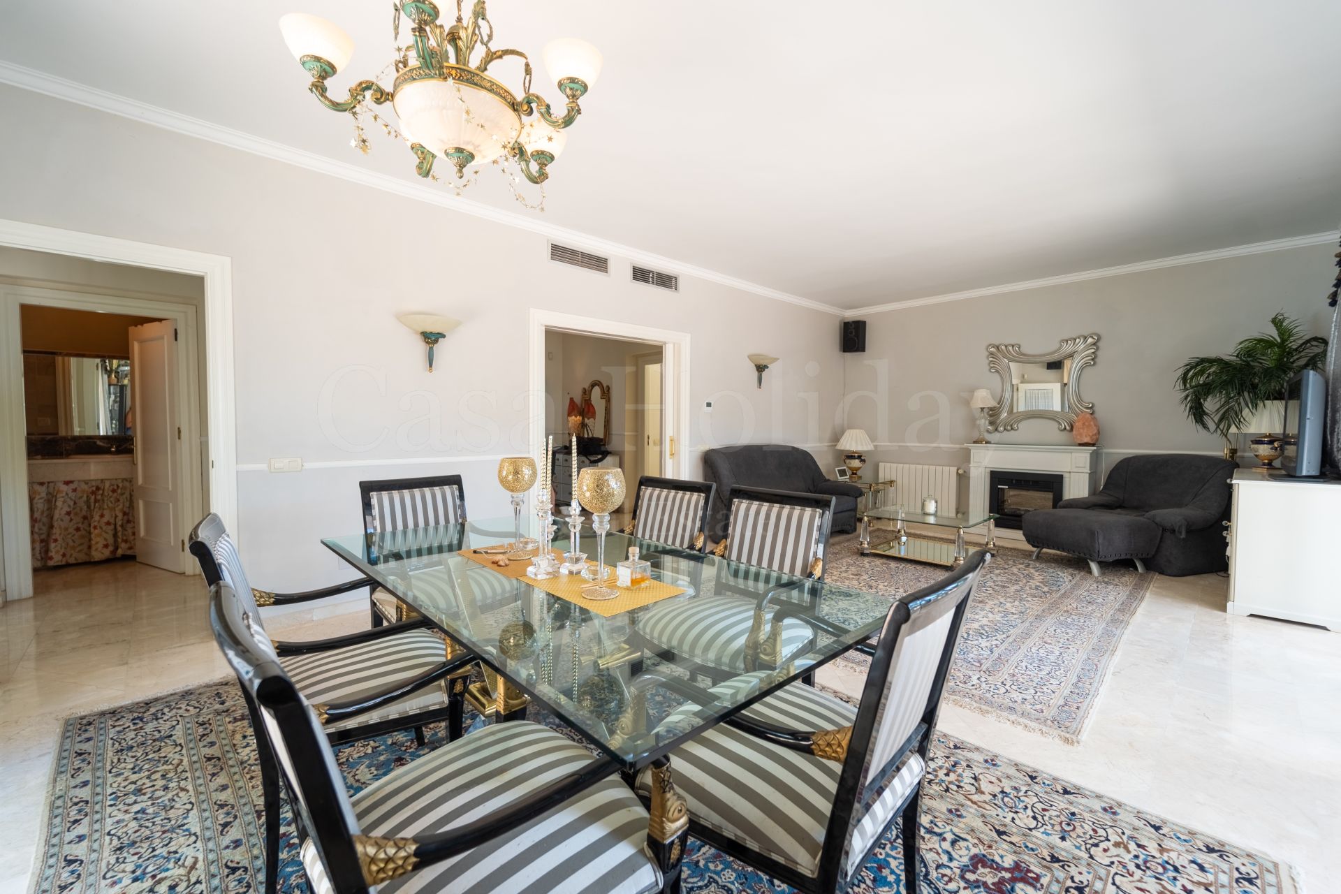 Villa en El Rosario, Marbella