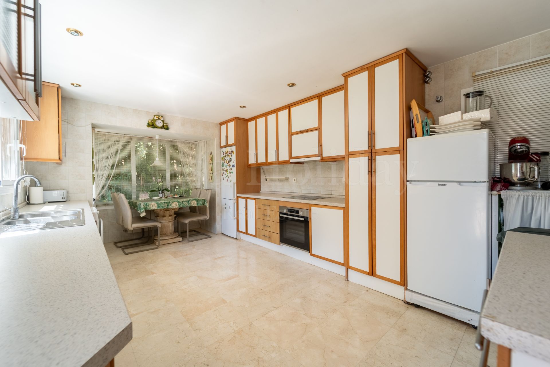 Villa en El Rosario, Marbella