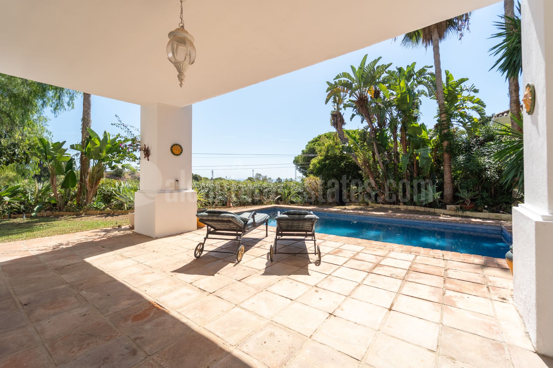 Villa en El Rosario, Marbella