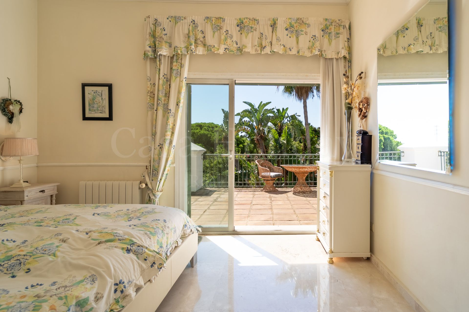 Villa en El Rosario, Marbella