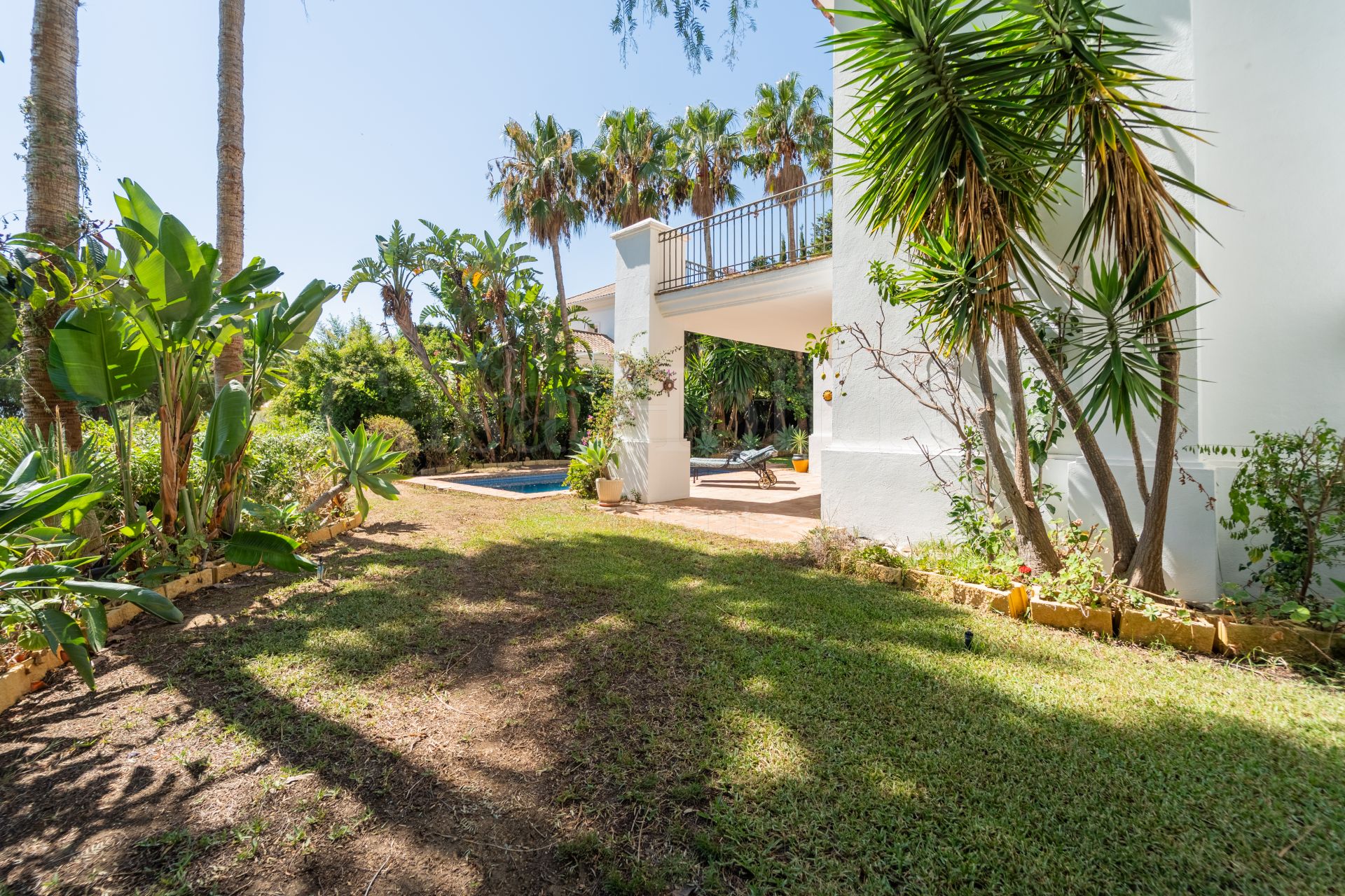 Villa en El Rosario, Marbella