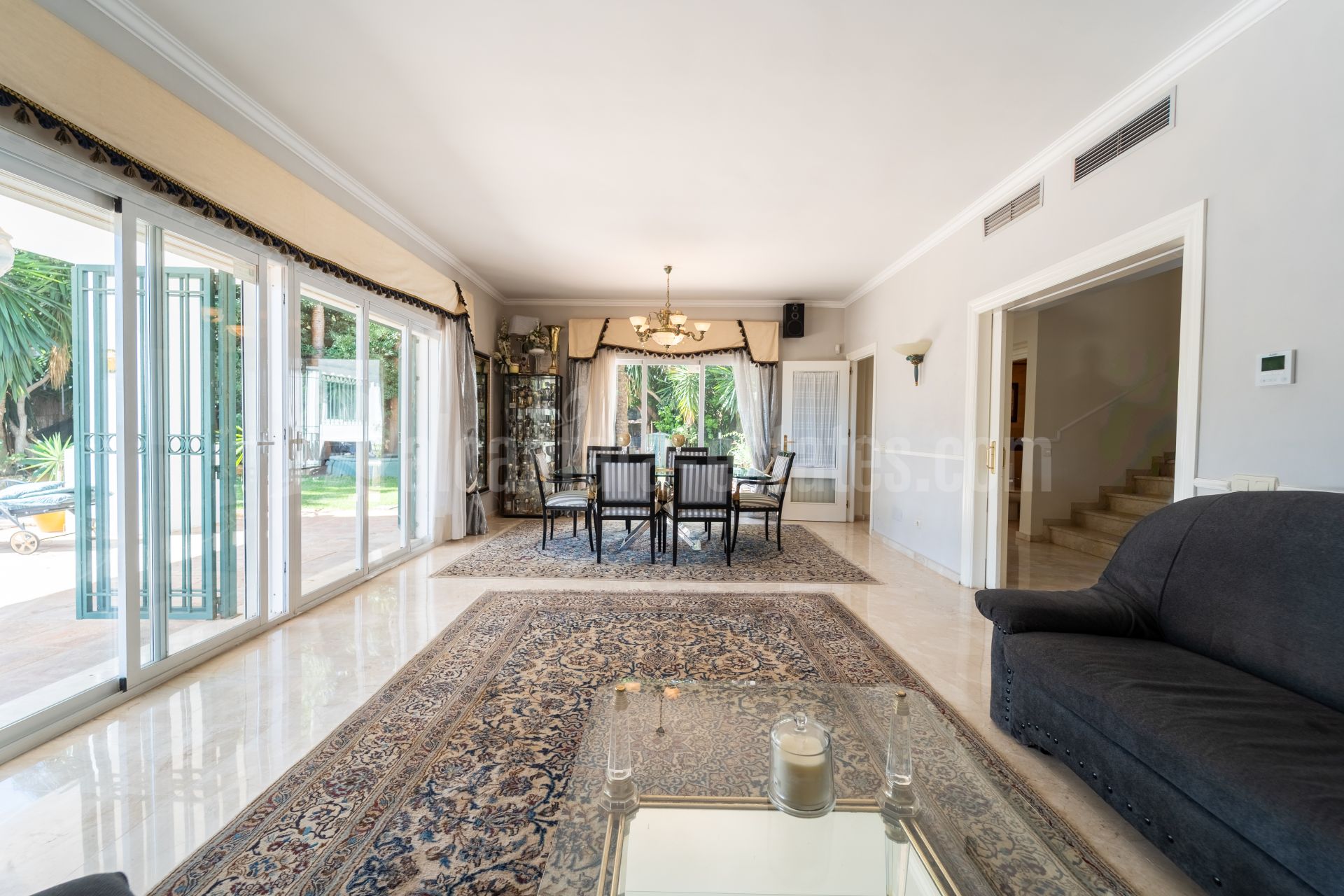 Villa en El Rosario, Marbella