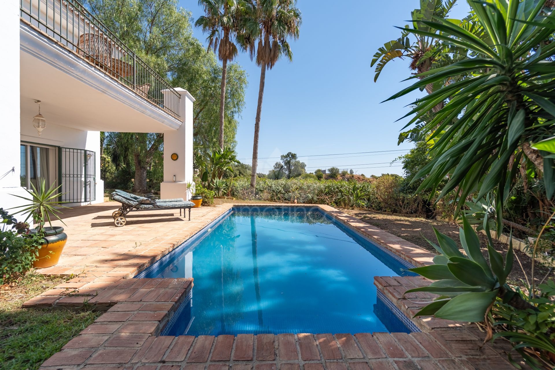 Villa en El Rosario, Marbella