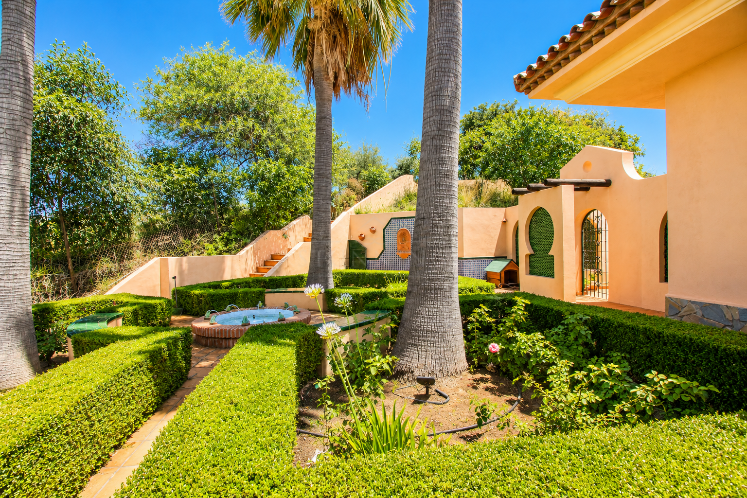 Finca in Estepona