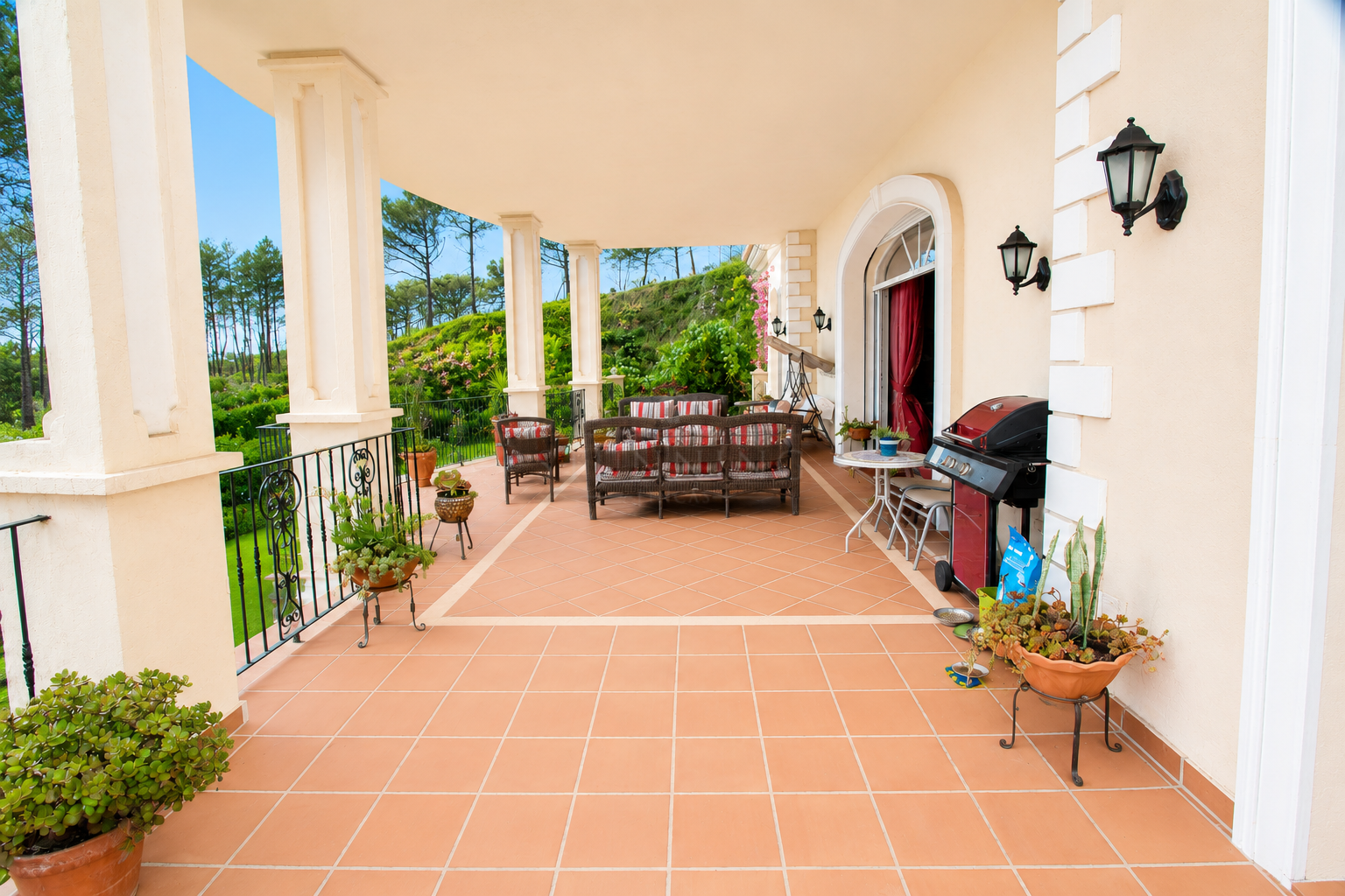 Finca in Estepona