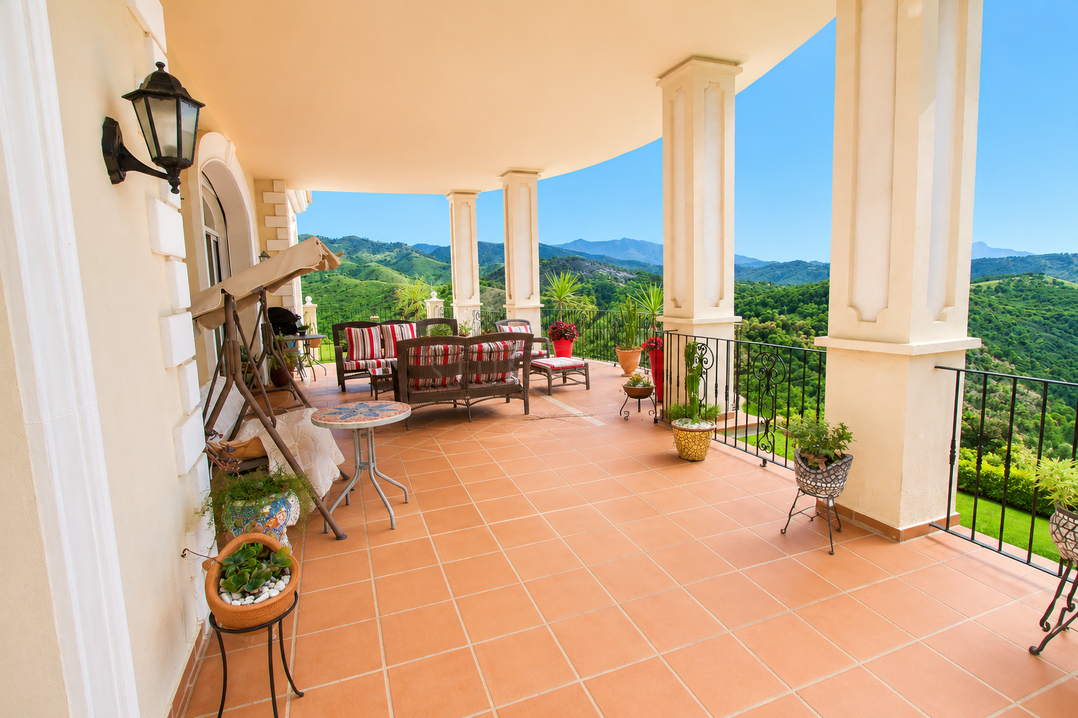 Finca in Estepona