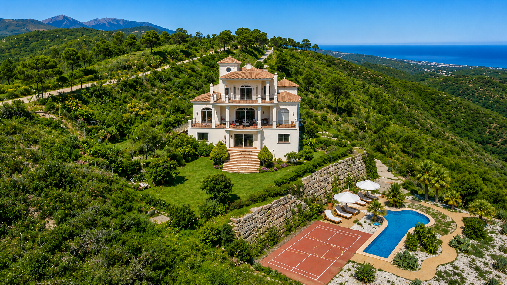 Finca in Estepona