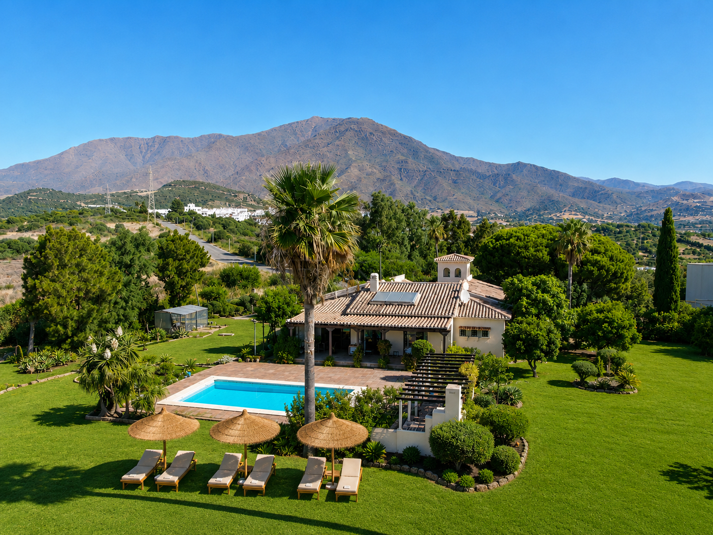 Finca in Estepona