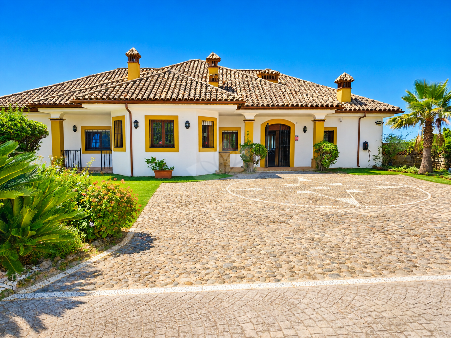 Finca in Estepona