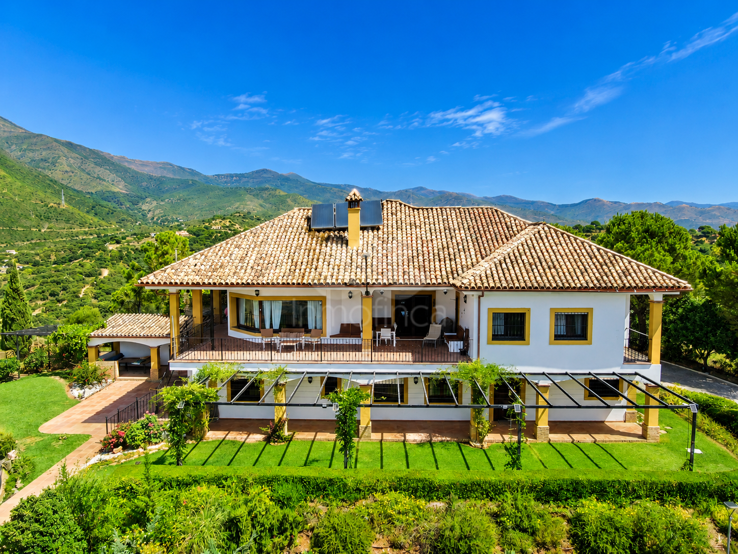 Finca in Estepona