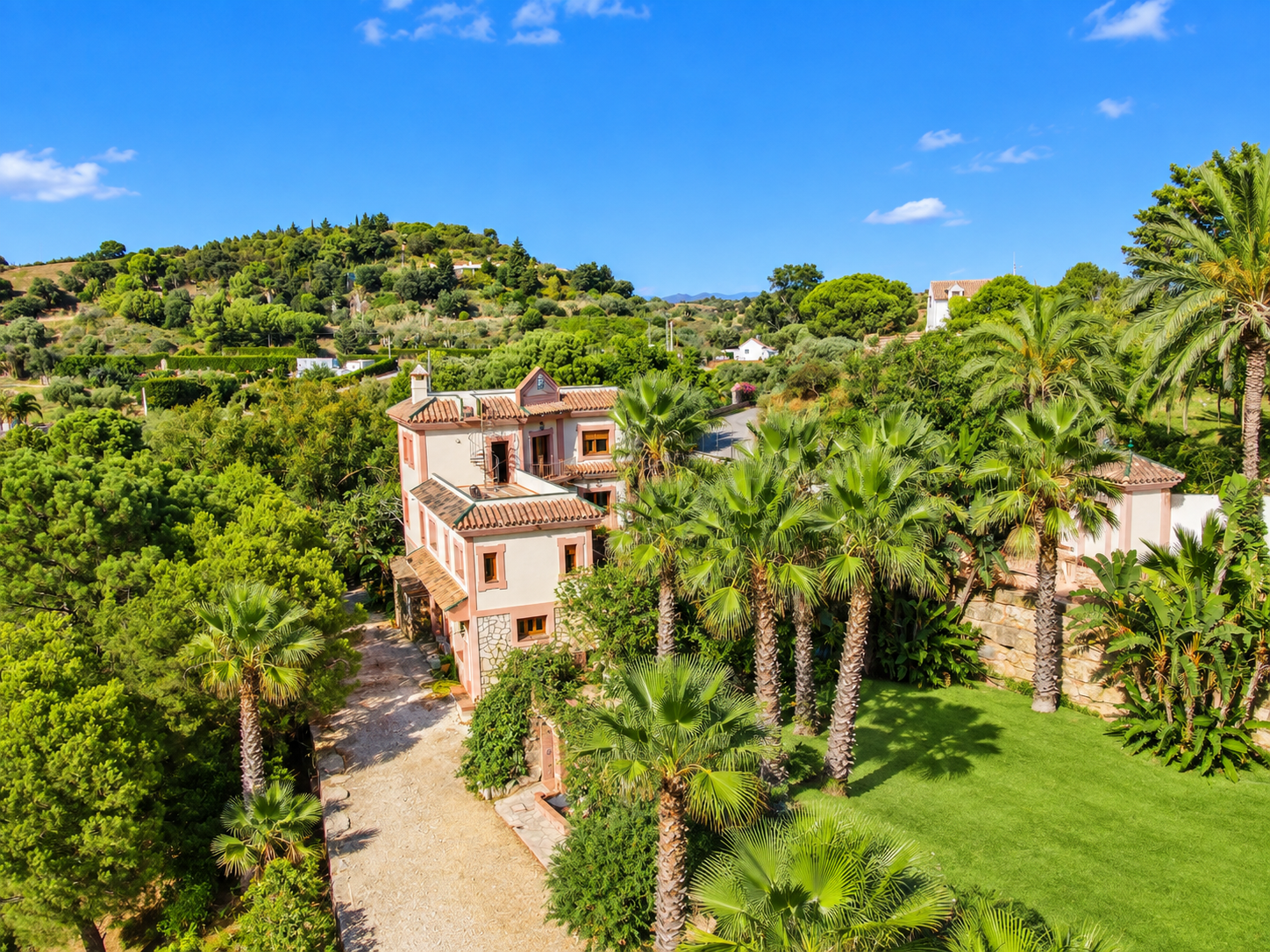 Finca in Estepona