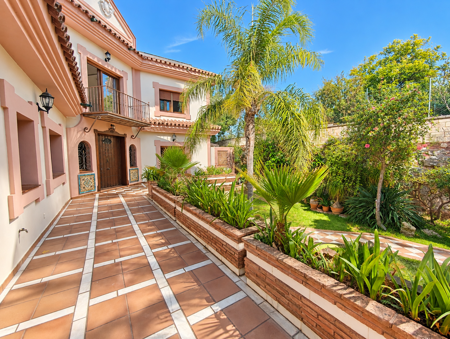 Finca in Estepona