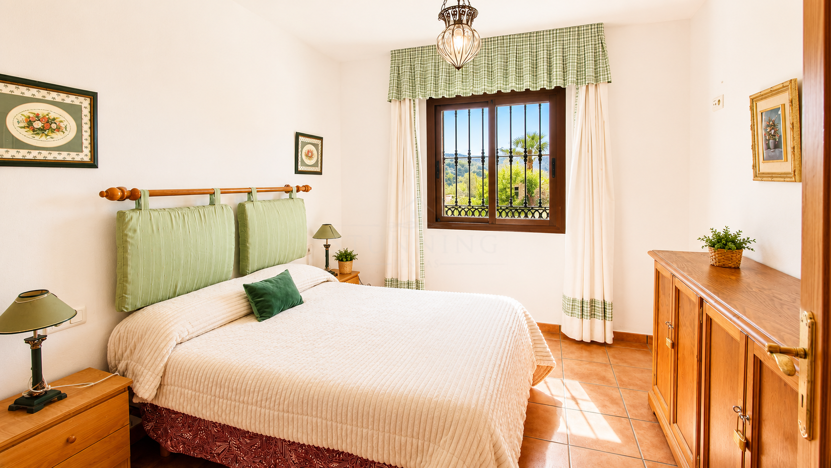 Finca in Estepona