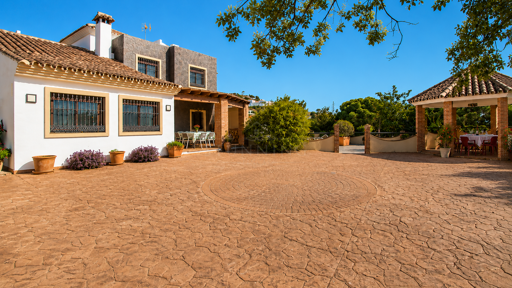 Finca in Estepona