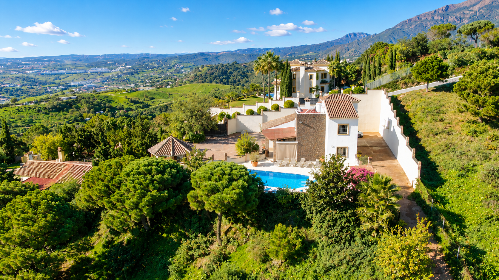 Finca in Estepona