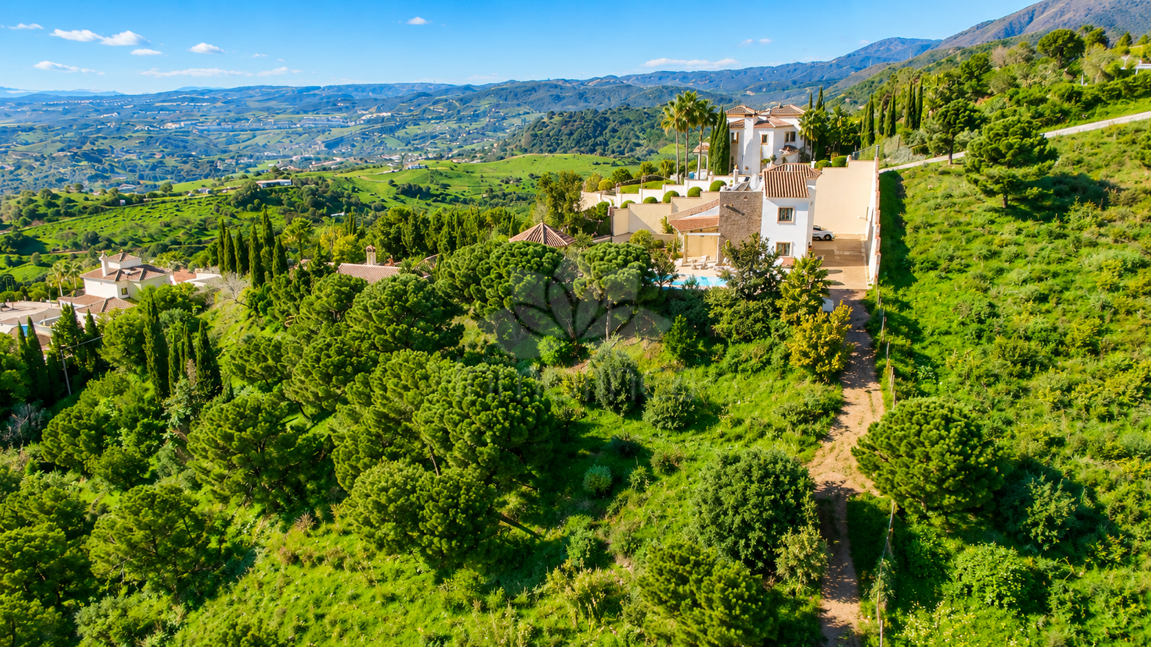 Finca in Estepona