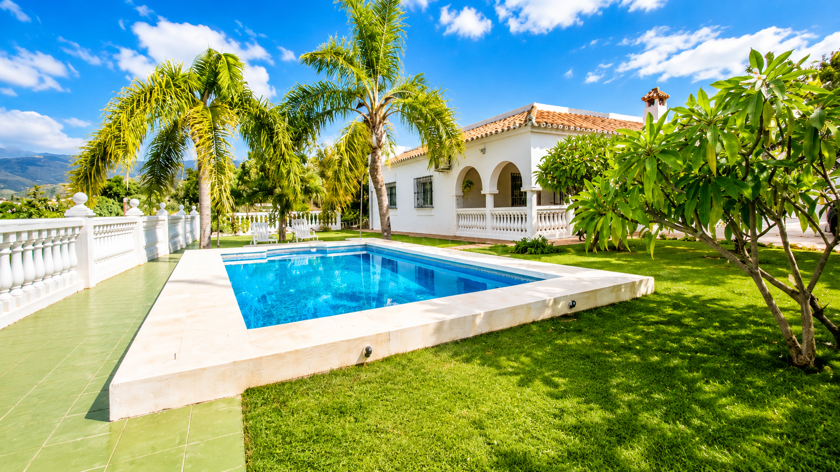 Finca in Estepona