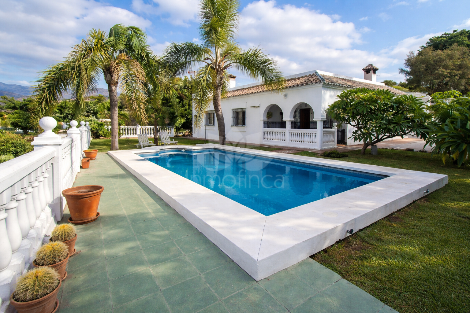 Finca in Estepona