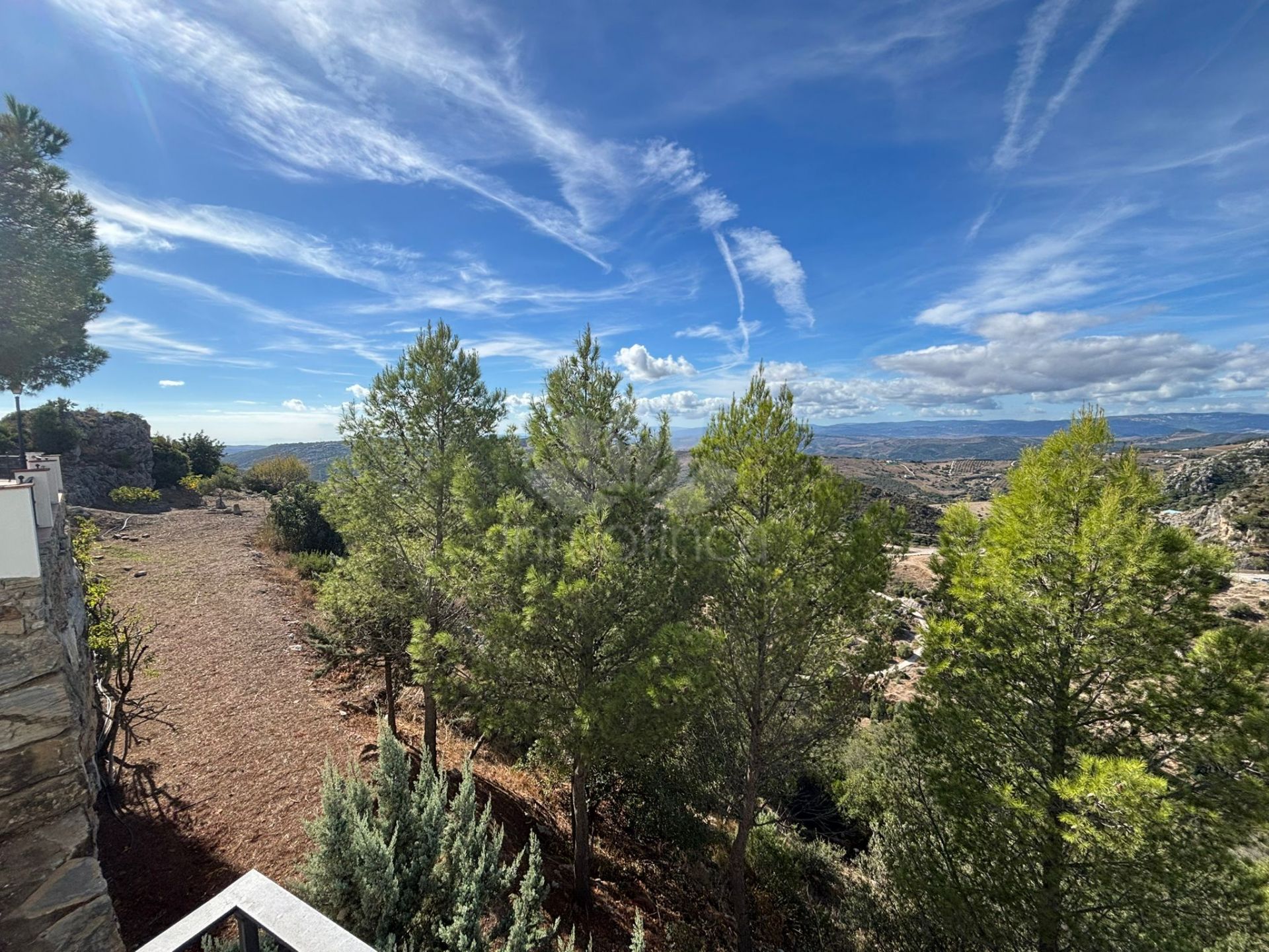 Semi Detached House in Casares Montaña, Casares