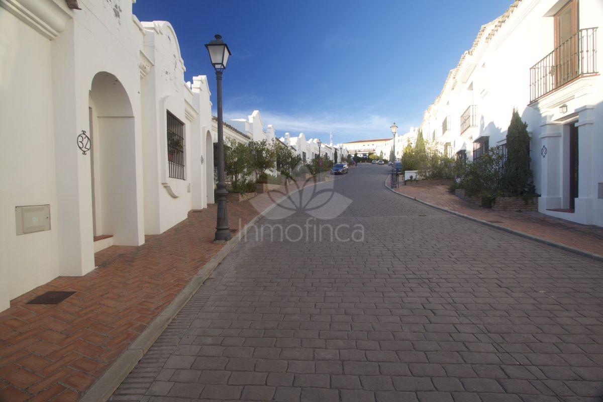 Semi Detached House in Casares Montaña, Casares