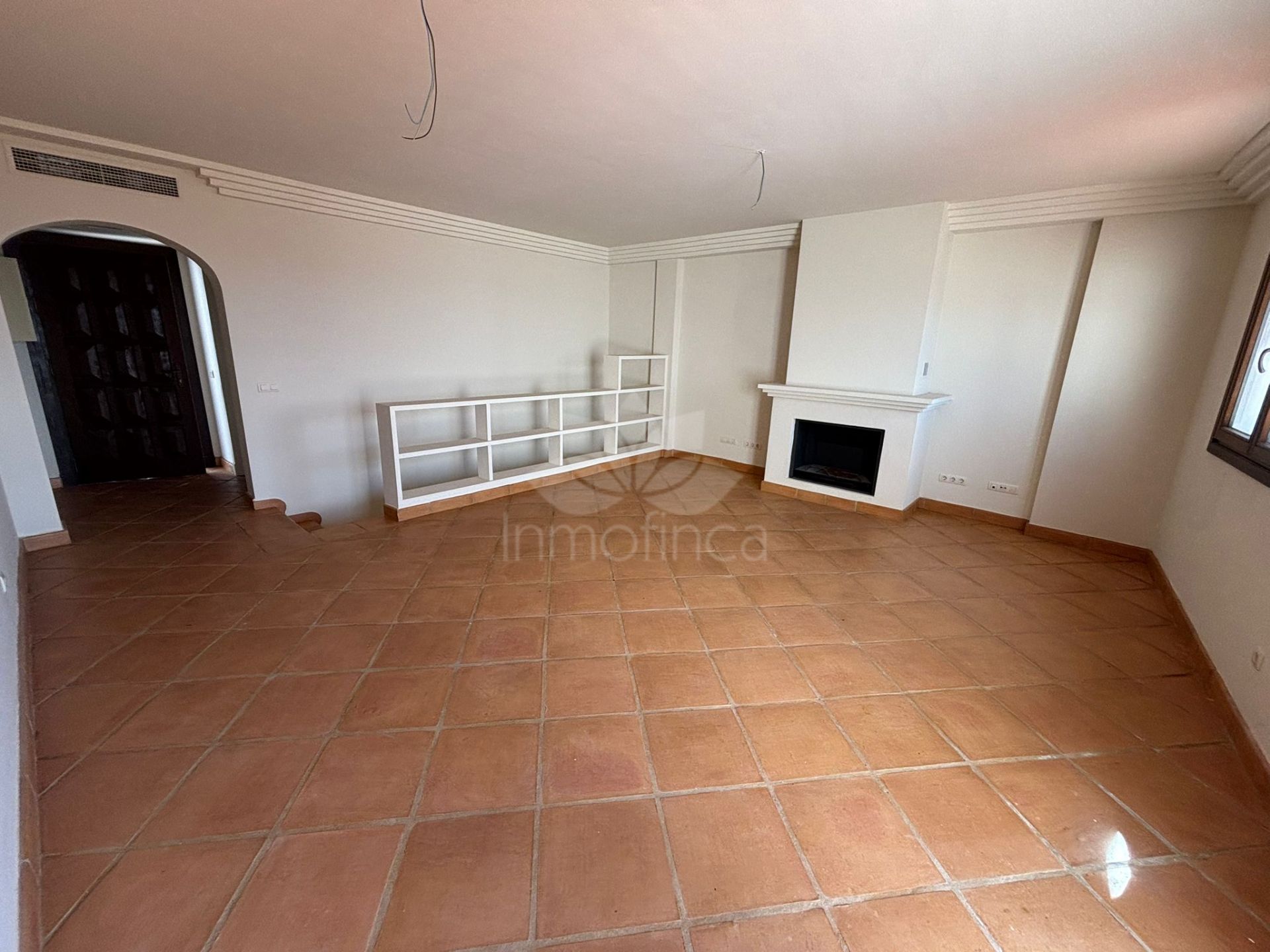 Semi Detached House in Casares Montaña, Casares