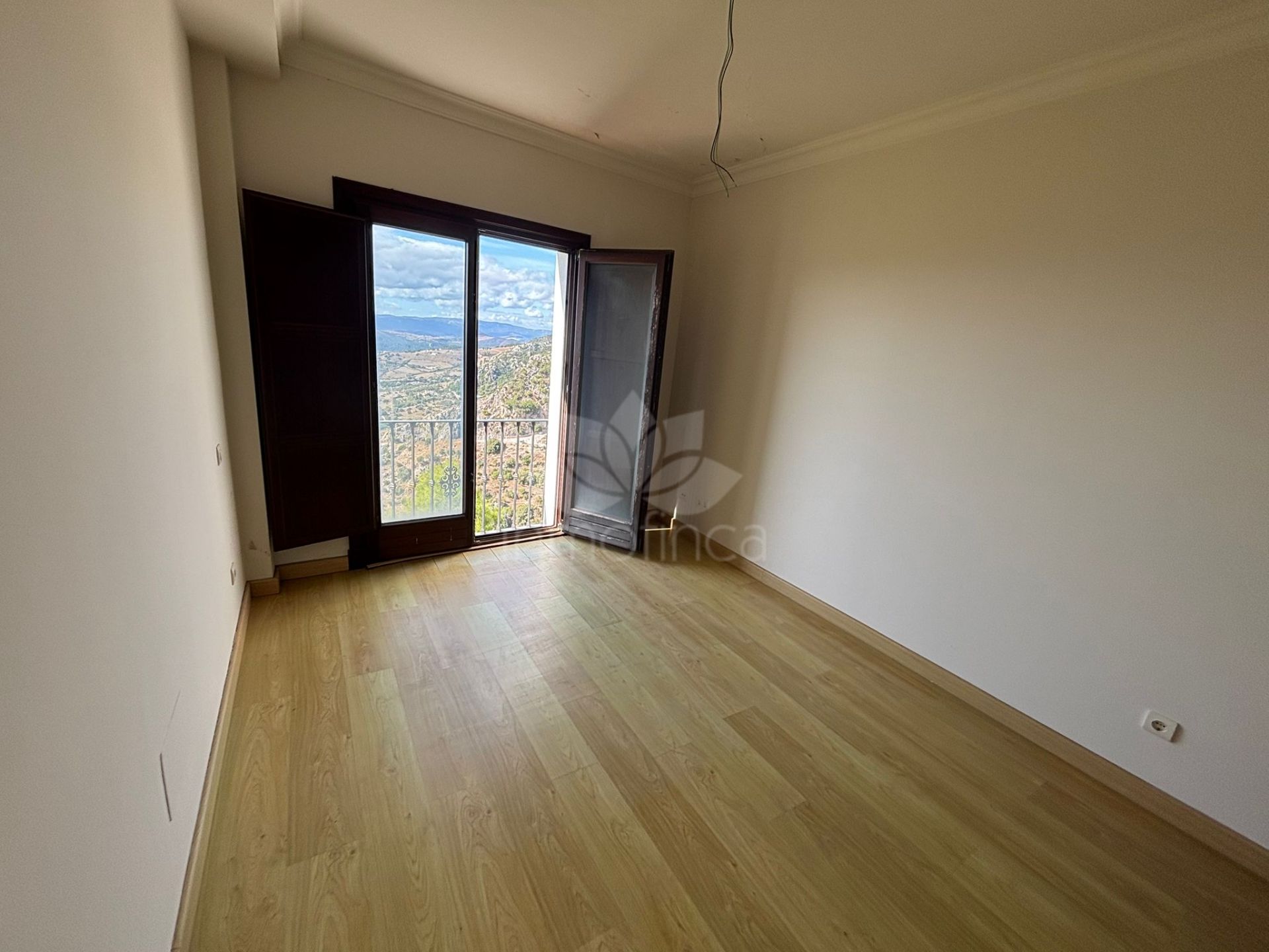 Semi Detached House in Casares Montaña, Casares