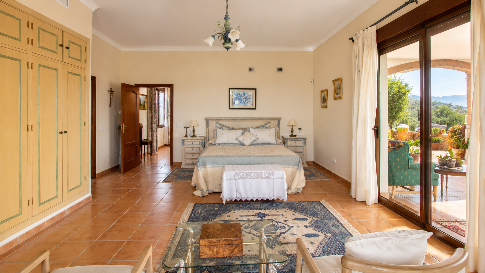 Finca in Estepona