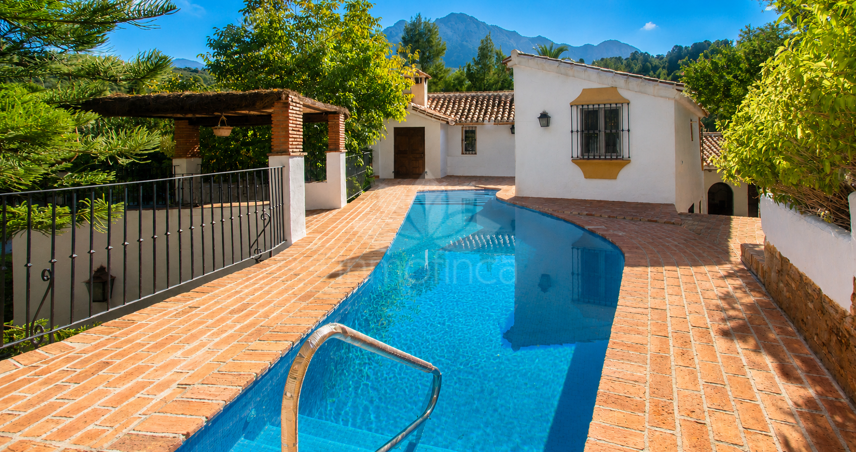Finca in Casares