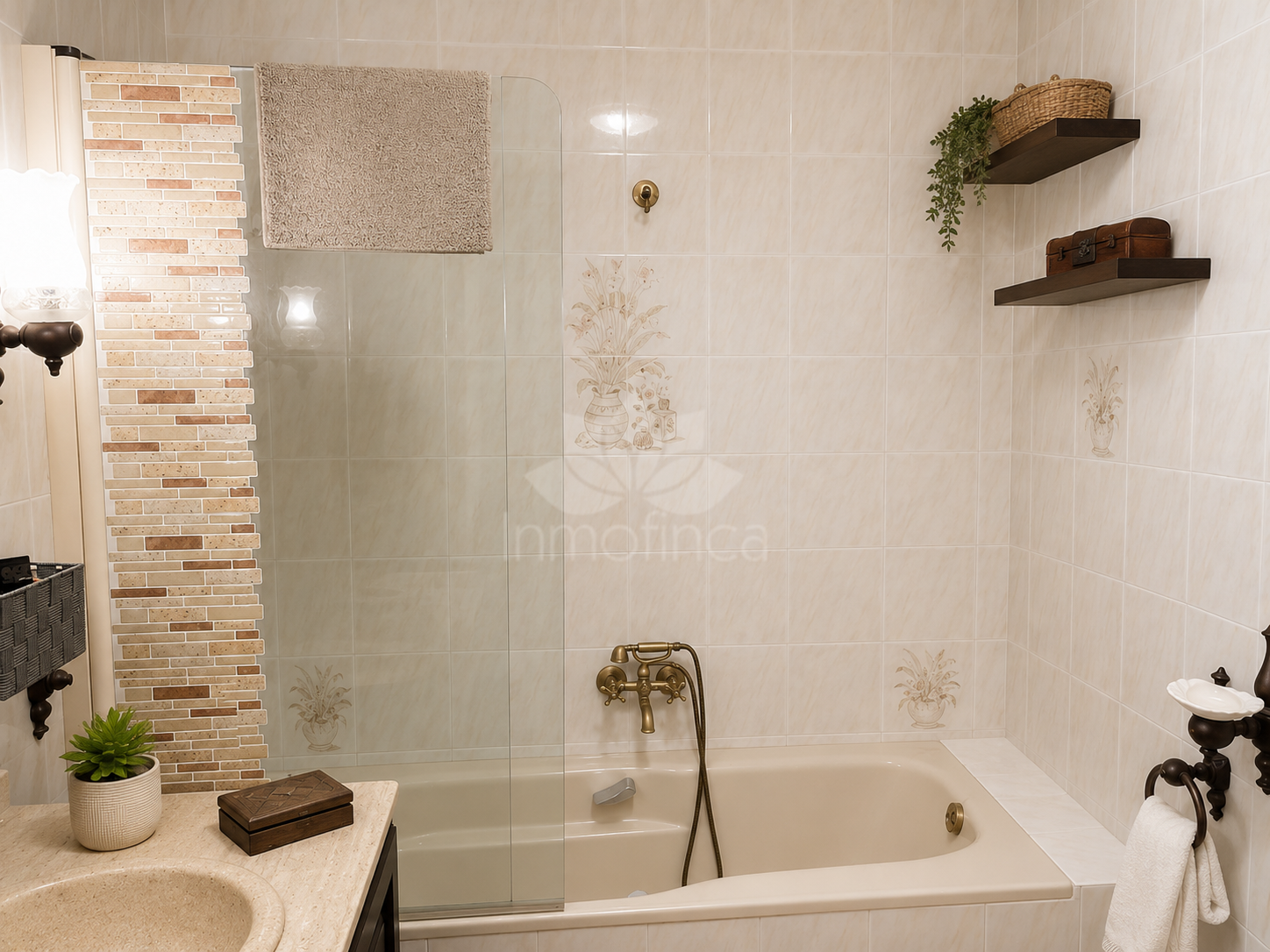Town House in Casares Montaña, Casares