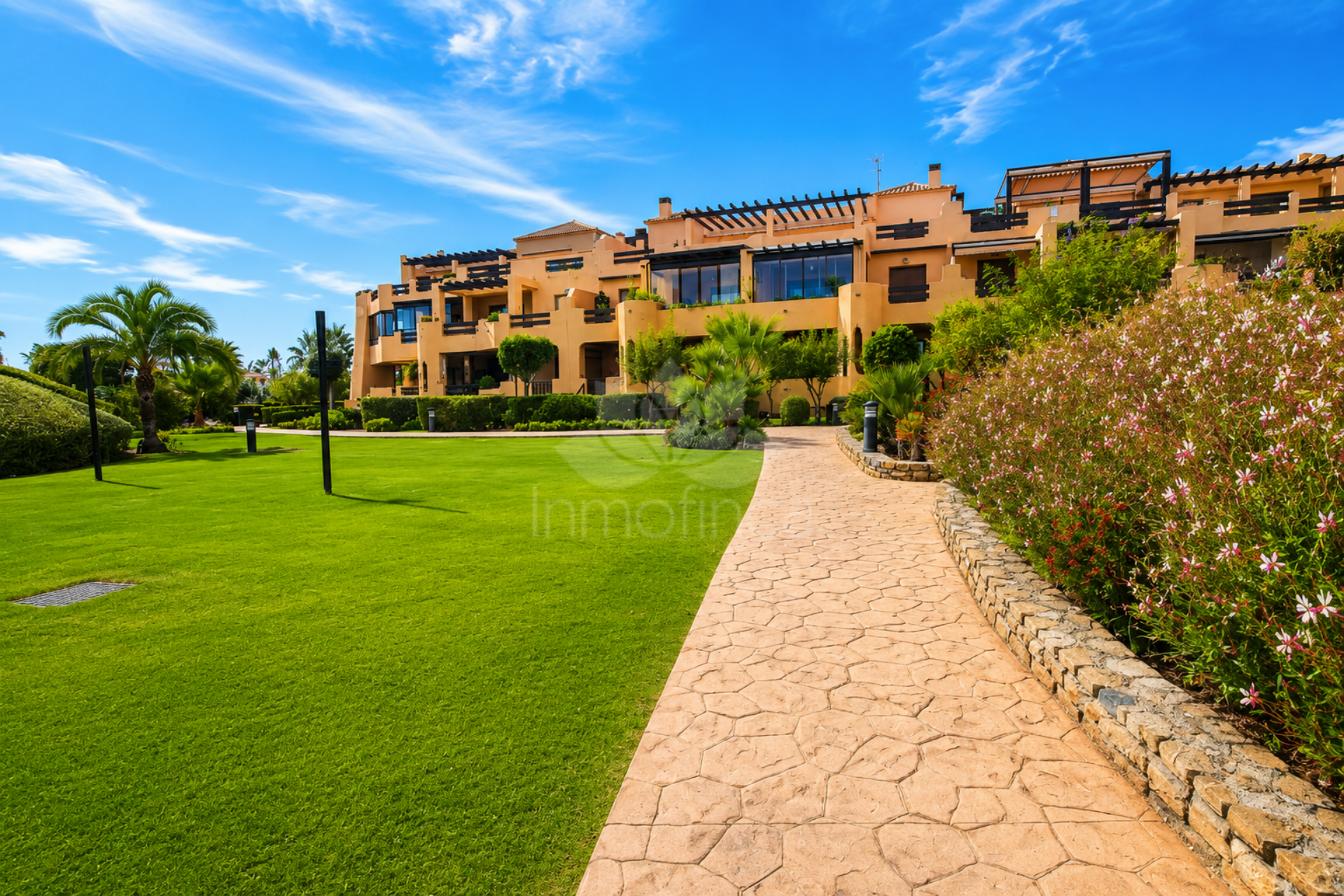 Apartamento Planta Baja en Bahia de Casares, Casares