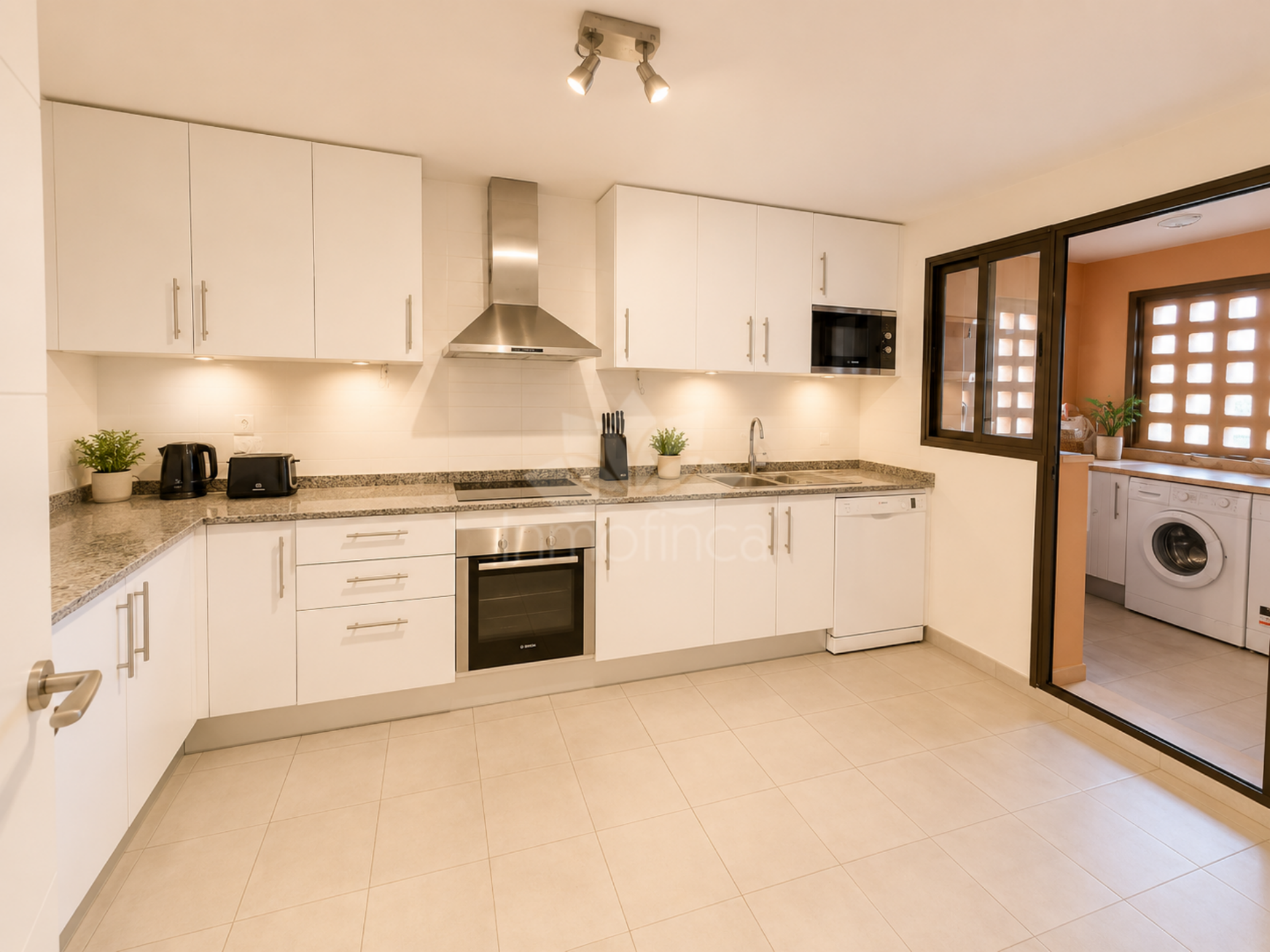 Apartamento Planta Baja en Bahia de Casares, Casares
