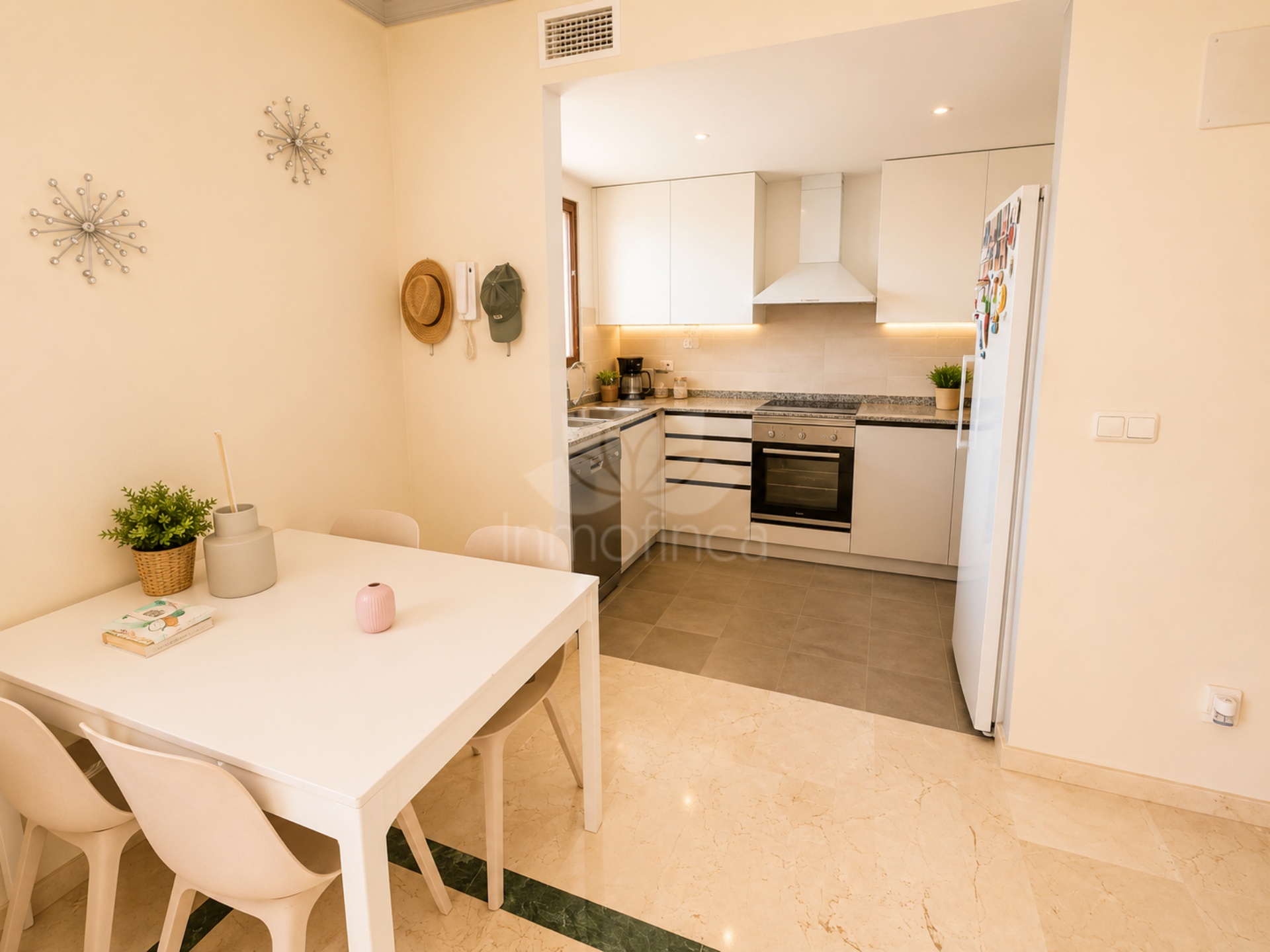 Semi Detached House in Doña Julia, Casares